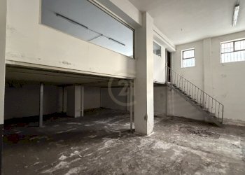 interni - Magazzino Via Giuseppe Verdi 12, Mascalucia - foto 29