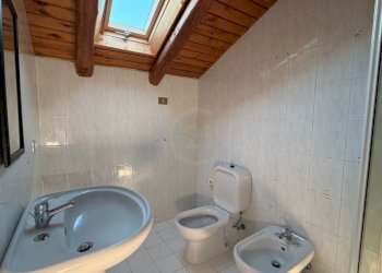 bagno - Mansarda Gravina di Catania - foto 3