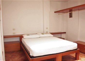 camera da letto - Trilocale Corso Cavour 47, Perugia - foto 5