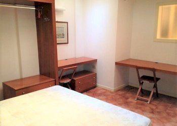 camera da letto - Trilocale Corso Cavour 47, Perugia - foto 16