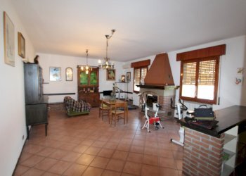 IMG_9888.JPG - Casa indipendente Via Panzanesa, Valsamoggia - foto 3