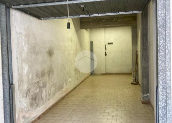 Box Viale Piave, Settimo Torinese - foto 11