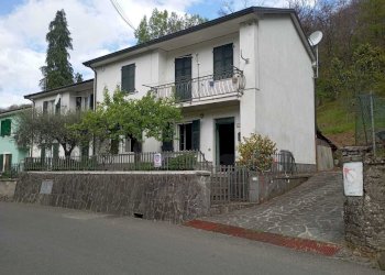 WhatsApp Image 2026-04-15 at 14.42.11.jpeg - Casa semi indipendente Via Roma 101, Comano - foto 1