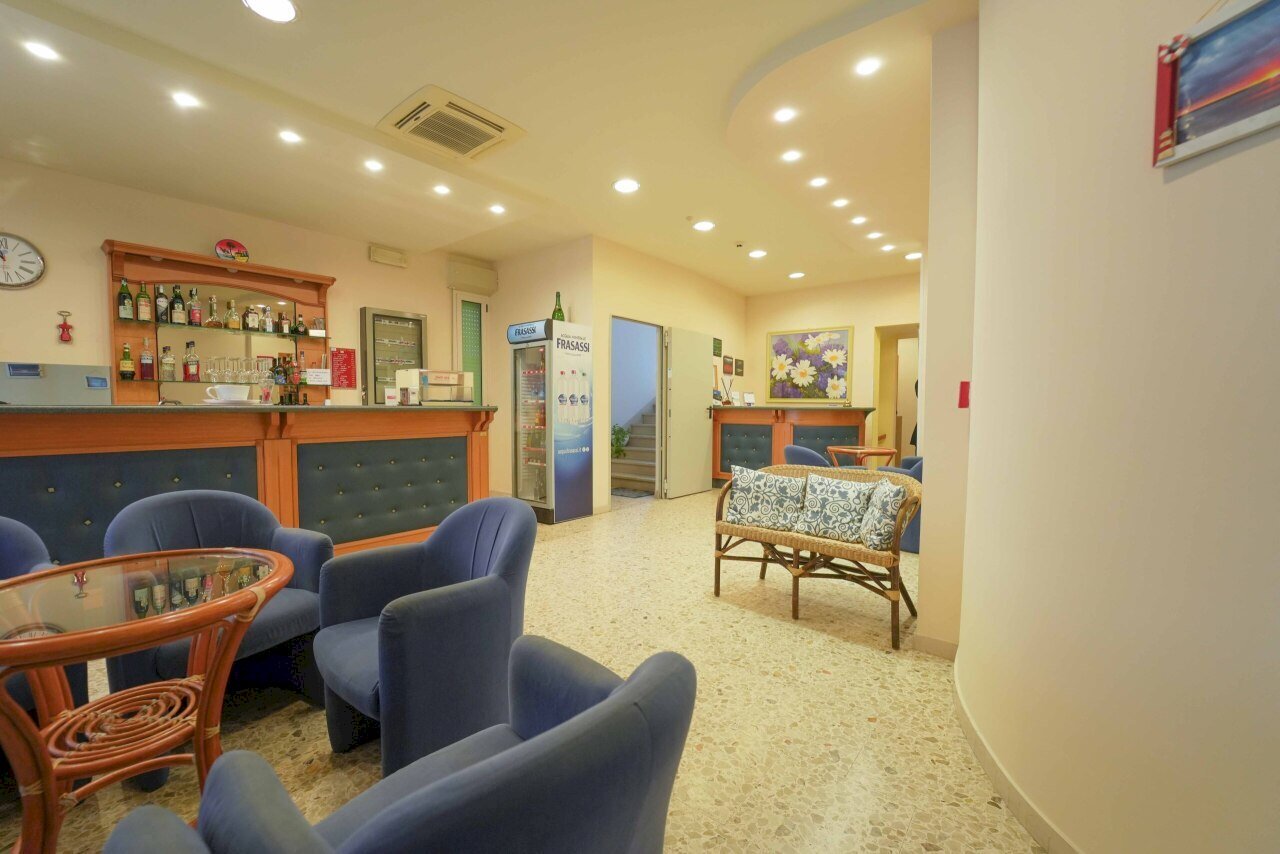 DSC02419.jpg - Stabile - Palazzo Via Publio Virgilio Marone, Bellaria-Igea Marina - foto 1