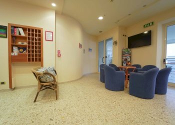 DSC02421.jpg - Stabile - Palazzo Via Publio Virgilio Marone, Bellaria-Igea Marina - foto 3