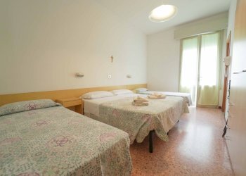 DSC02433.jpg - Stabile - Palazzo Via Publio Virgilio Marone, Bellaria-Igea Marina - foto 16