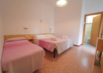 DSC02446.jpg - Stabile - Palazzo Via Publio Virgilio Marone, Bellaria-Igea Marina - foto 28