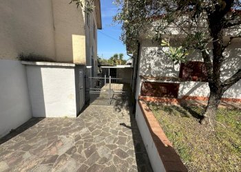 lu16.jpg - Villa Luni - foto 16