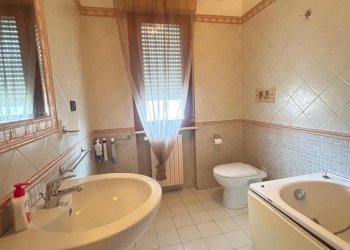 9.jpeg - Two-room apartment Via Pasquale Celommi, Pescara - photo 8