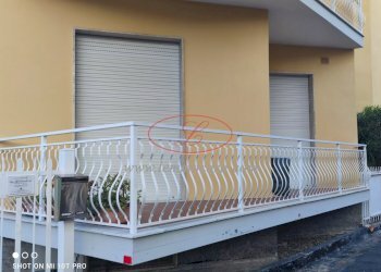 balcone - Bilocale Via Raffaello Sanzio, Diano Marina - foto 2