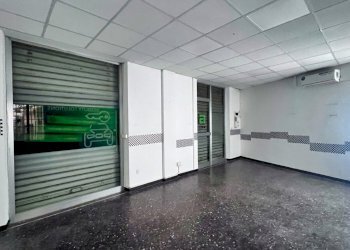 IMG_2003.jpeg - Locale Commerciale Corso Tardy e Benech 26 R, Savona - foto 5