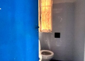 IMG_2008.jpeg - Locale Commerciale Corso Tardy e Benech 26 R, Savona - foto 7