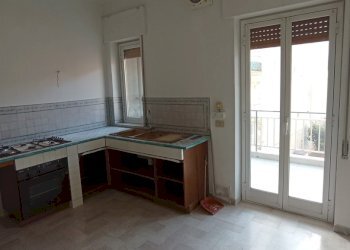 IMG_20260415_164532.jpg - Four-room apartment Ragusa - photo 4