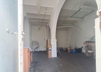 magazzinotre.jpg - Warehouse Via S. Schiaffino 65r, Genova (neighborhood Quarto) - photo 7