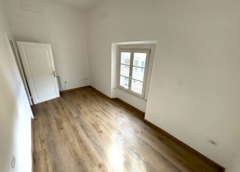 camera da letto - Appartamento Piazza del Duomo, Prato - foto 12