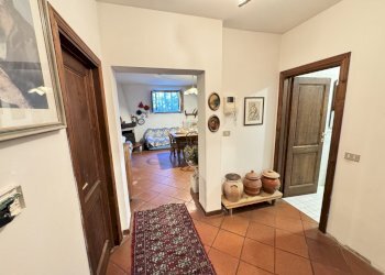 IMG_1031.jpg - Villa Via Val di Bisenzio 267, Vaiano - foto 23