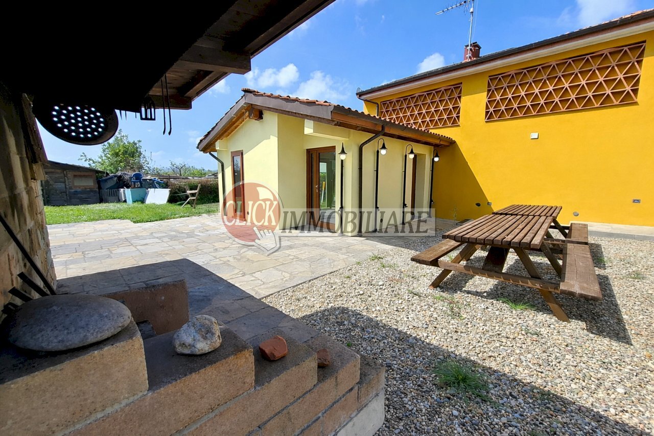 20260416_115618k.png - Casa indipendente Scarperia e San Piero - foto 1