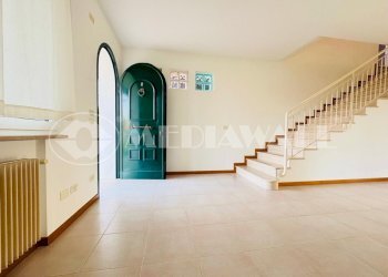 BS-127-RV_38.JPG - Villa a Schiera Roveredo in Piano - foto 3