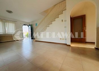 BS-127-RV_35.JPG - Villa a Schiera Roveredo in Piano - foto 6