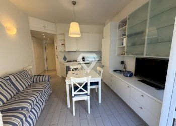 8.jpg - Appartamento Via Antonio Fogazzaro, Loano - foto 8