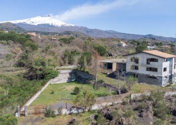 DJI_0534.jpg - Stabile - Palazzo Via Antonio Pacinotti snc, Pedara - foto 8