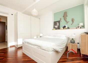 4.1 CAMERA1.jpg - Quadrilocale VIA CIBRARIO 37, Genova - foto 10