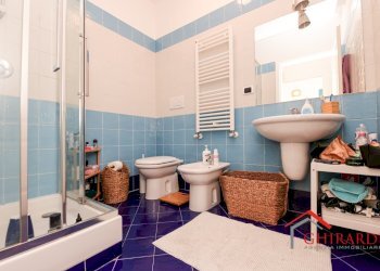 5.0 BAGNO.jpg - Quadrilocale VIA CIBRARIO 37, Genova - foto 14