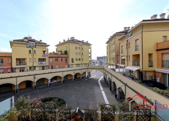 7.0 VISTA.jpg - Quadrilocale VIA CIBRARIO 37, Genova - foto 20