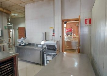 Locale Commerciale Viale Porta Pia 5, Brindisi - foto 11