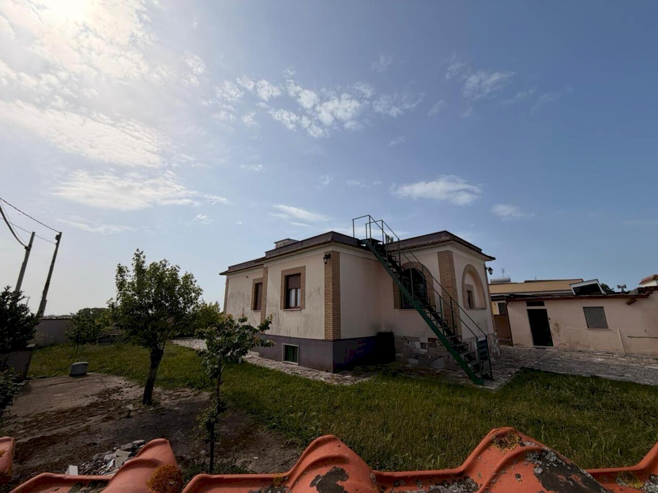 PHOTO-2026-04-16-12-34-16 17.jpg - Villa Via Affile 12, Nettuno - foto 2