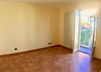 10.jpg - Four-room apartment Via Monte di Pietà 14, Cherasco - photo 12