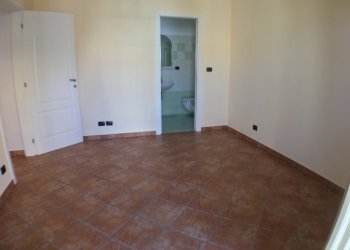 IMG_4538.JPG - Four-room apartment Via Monte di Pietà 14, Cherasco - photo 22