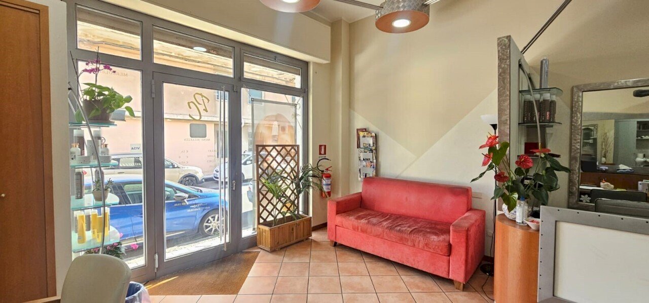 3.jpeg - Parrucchieri Uomo - Donna Via Giuseppe de Felice 25, Sant'Agata Li Battiati - foto 3