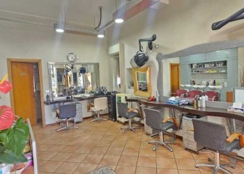 1.jpeg - Parrucchieri Uomo - Donna Via Giuseppe de Felice 25, Sant'Agata Li Battiati - foto 1