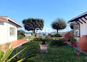 Villa Via San Felice Circeo, Terracina - foto 1
