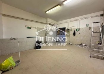 Shop Viale Gino Cervi, Roma - photo 6