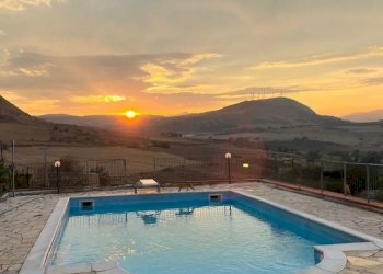 Villa Villafrati, Palazzo Adriano - foto 1