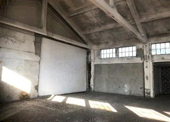 Capannone Via Borzoli, Genova (zona Sestri Ponente) - foto 29