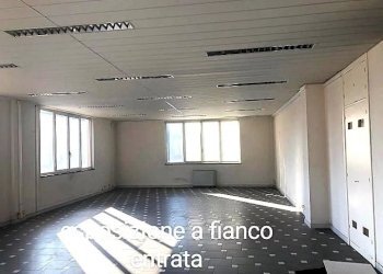 Capannone Via Borzoli, Genova (zona Sestri Ponente) - foto 31