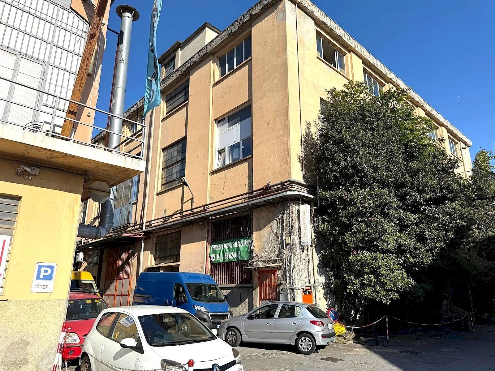 Capannone Via Borzoli, Genova (zona Sestri Ponente) - foto 3