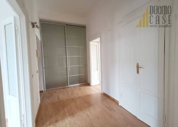 Four-room apartment Milano - photo 4