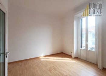 Four-room apartment Milano - photo 17