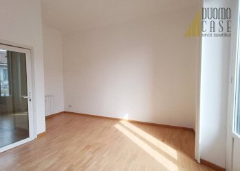 Four-room apartment Milano - photo 18