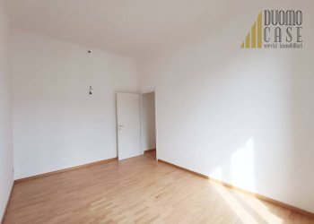 Four-room apartment Milano - photo 25