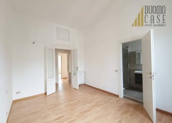 Four-room apartment Milano - photo 30