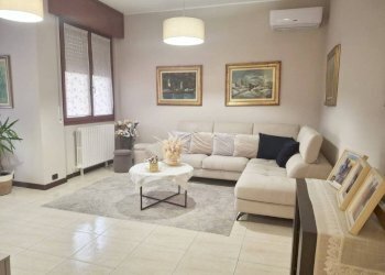 Three-room apartment Vimercate - photo 4