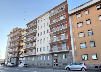 Two-room apartment Via bignone, Pinerolo - photo 2