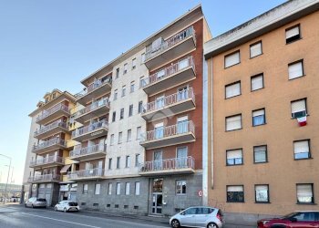 Two-room apartment Via bignone, Pinerolo - photo 3