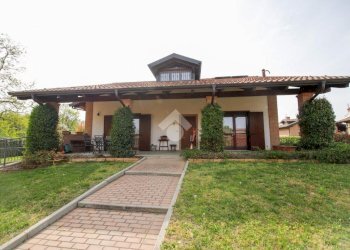 Villa Via Francesco Bertino, Lombardore - foto 1