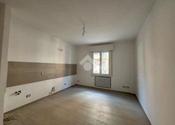 Trilocale Viale Risorgimento, Reggio nell'Emilia - foto 2